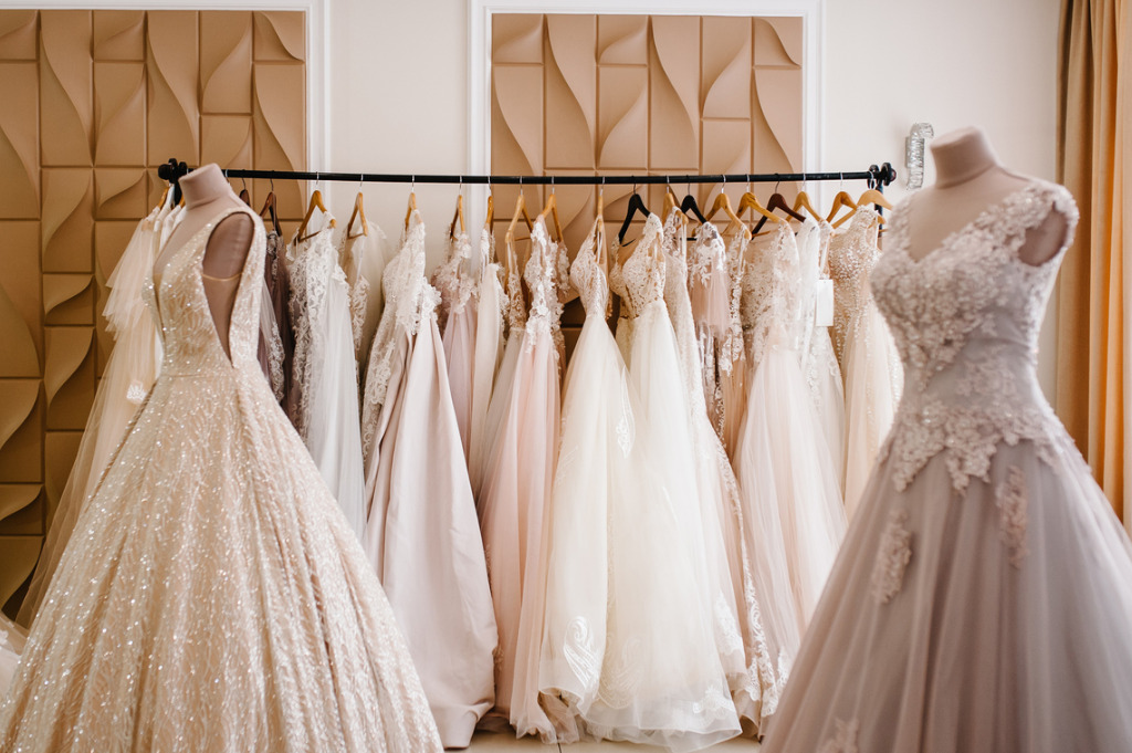 Different Types of Wedding Dresses
