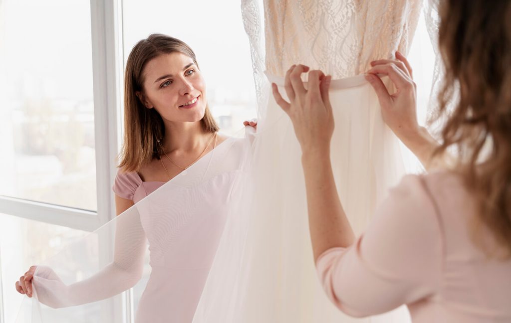 How To Store A Wedding Dress